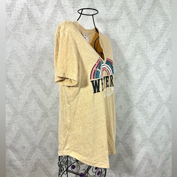 Ariat Western Vibes v neck t shirt size S - Picture 4 of 7